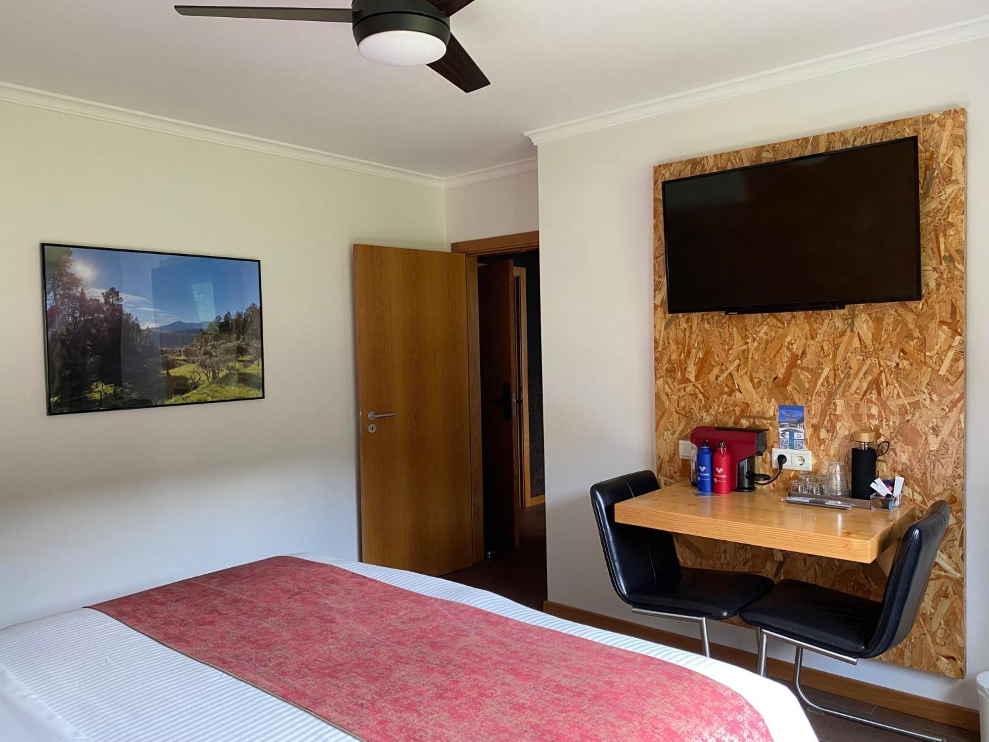 Casa Carvalhal - Adults Only Bed & Breakfast Góis Екстериор снимка