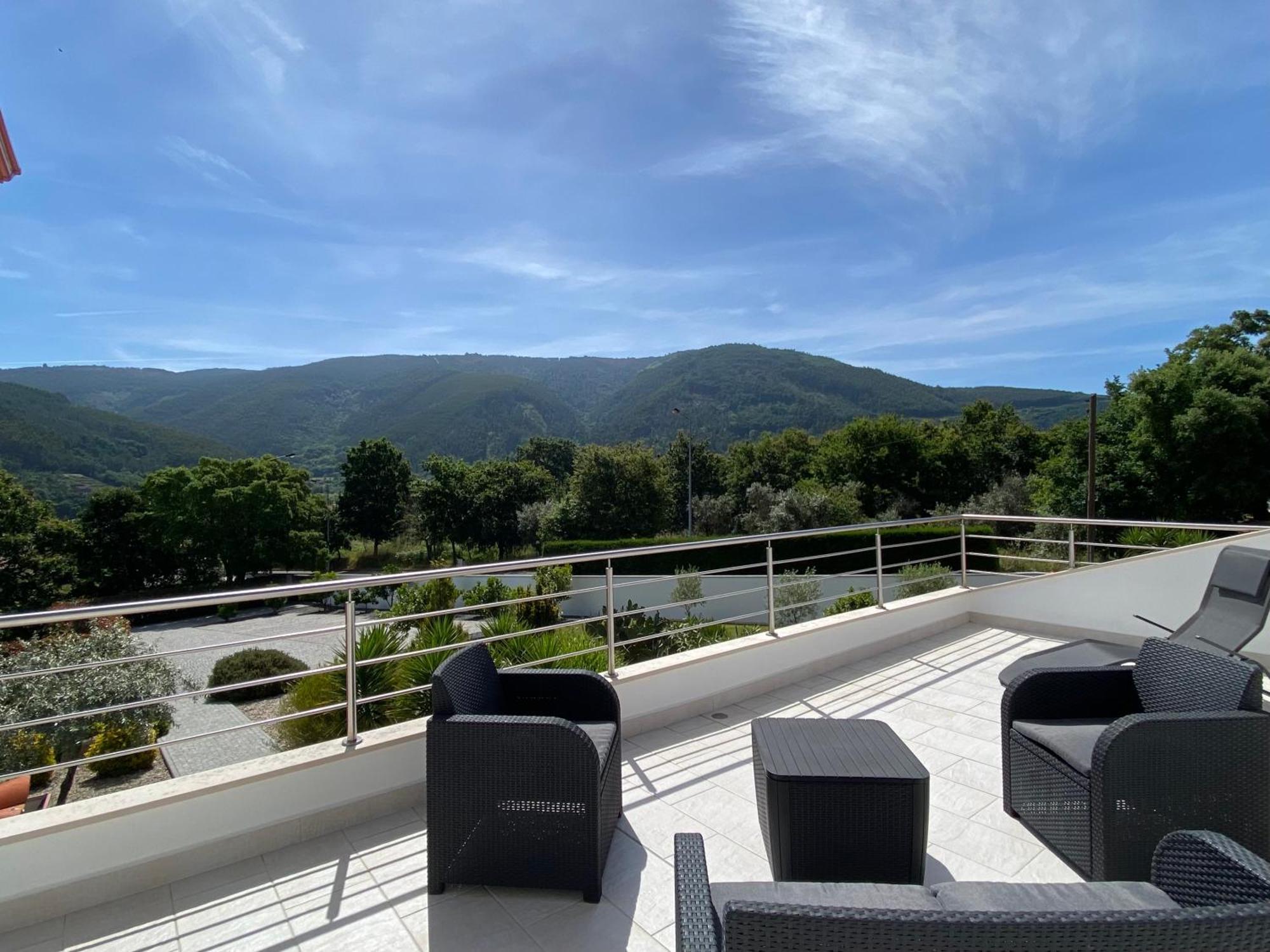 Casa Carvalhal - Adults Only Bed & Breakfast Góis Екстериор снимка